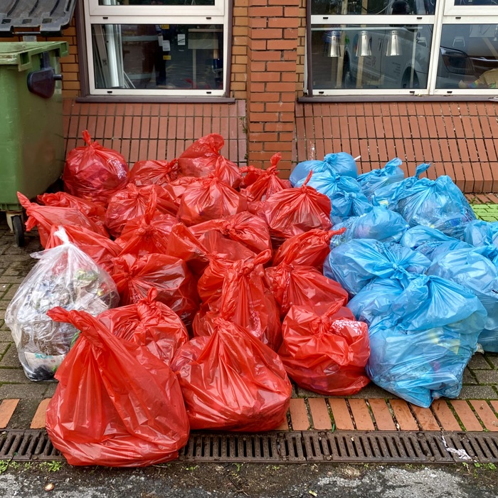 Litter Out Of Llanelli - 17th March 